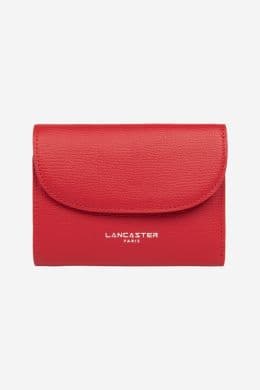 img-ltr-138-003-a-red